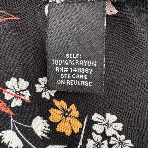 Torrid Plus Size 4 BLACK FLORAL Faux Wrap Dress - Picture 10 of 14